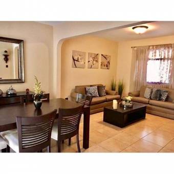 VENTA DE CASA, HEREDIA, SAN FRANCISCO, CONDOMINIO EL BULEVAR