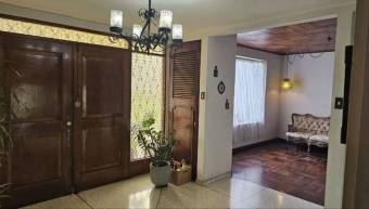 Venta de Casa en Montes de Oca, San José. 