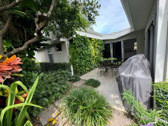 Venta de Casa en Mora, San José. RAH 25-700