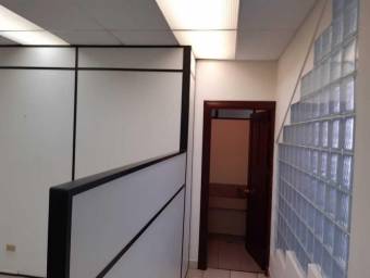 Venta de Edificio Comercial en Carmen, San José. RAH 25-703