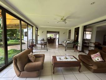 Venta de Casa en Garita, Alajuela. RAH 25-91