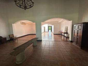 Venta de Casa en Pozos, Santa Ana. RAH 24-1385