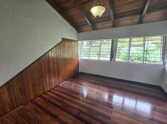 VENTA DE CASA EN RESIDENCIAL EL TIROL, SAN RAFAEL DE HEREDIA