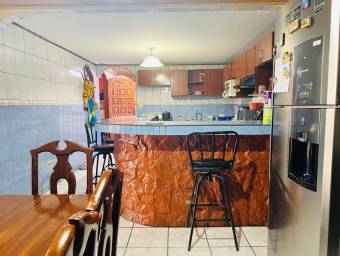 MLS-25-765 VENTA CASA HOSPITAL SAN JOSE