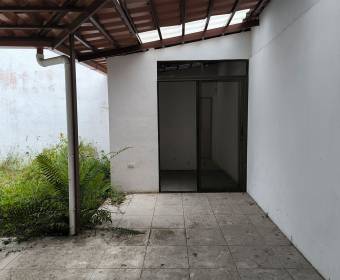 Casa a la venta en condominio Rivera del Irazú, San Nicolas, Cartago. 