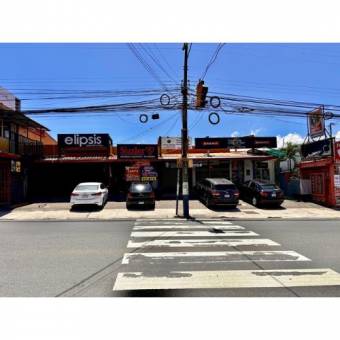 VENTA DE EDIFICIO CON SEIS LOCALES COMERCIALES Y UN APARTAMENTO, HEREDIA CENTRO