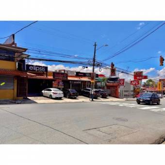 VENTA DE EDIFICIO CON SEIS LOCALES COMERCIALES Y UN APARTAMENTO, HEREDIA CENTRO