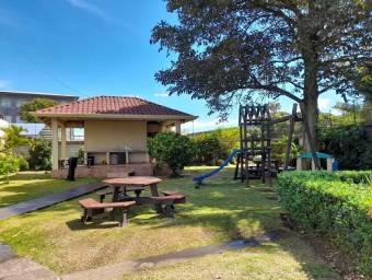 Venta de Casa en Belén, Heredia. RAH 25-762