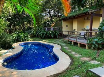 Lovely 1900-ft2 House, Gated Hacienda Los Maderos, Brasil de Mora, Santa Ana