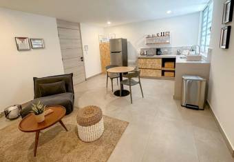 Se alquila apartamento amoblado en Carmen San José 25-558