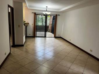 Se alquila casa con piscina en condominio de Colon San José 25-433 