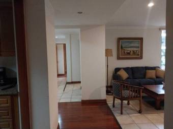 Se alquila apartamento en condominio en San Rafael Escazú 25-638 