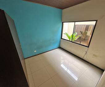 Casa a la venta en condominio Agua Clara en Desamparados, Alajuela. 