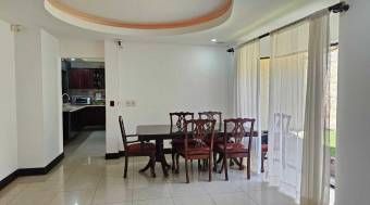 Venta de Casa en Lomas de Ayarco, Curridabat. RAH 25-668