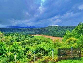 CABAÑA Y APARTAMENTO CON VISTA PANORÁMICA. OROTINA, ALAJUELA #20901rs46a