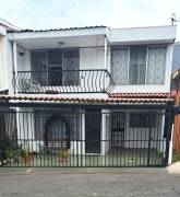 Venta de Casa en Yoses Sur, San José. RAH 25-310