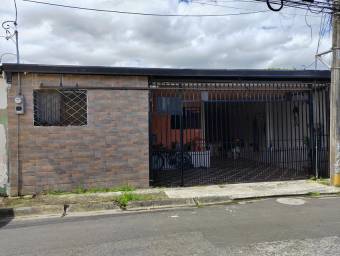 Venta de Casa en Desamparados, San José. RAH 25-813