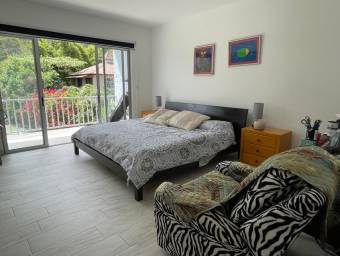 Venta de Casa en Escazú, San José. RAH 25-826