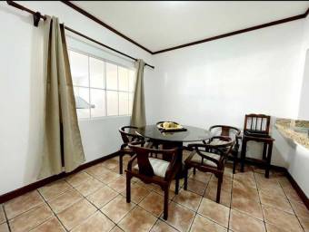 Venta de Casa en Belén, Heredia. RAH 25-762