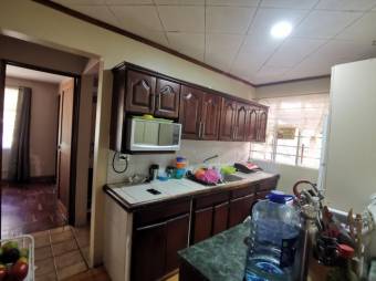 Se vende espaciosa casa en 