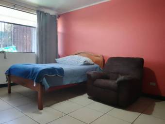 Venta de Casa  APTO en Merced, San José. RAH 25-847