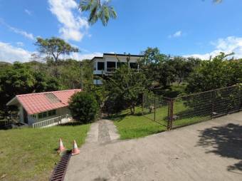 Se vende propiedad con lote de 5000m2 Orotina Alajuela A23-1852, $ 1,600,000, 10, Alajuela, Orotina