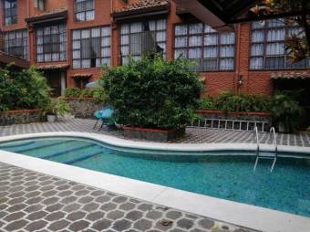 Se vende condominio ubicado en Nunciatura Rohrmoser San Jose A24-1612, $ 1,200,000, 10, San José, San José