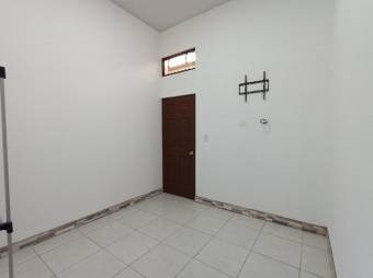 Se venden 2 apartamentos y 1 local en San Rafael Abajo 24-1573