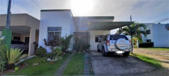 Venta de Casa en Turrúcares, Alajuela. RAH 25-864