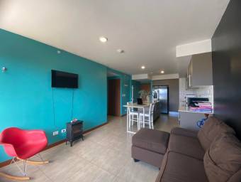 Venta de Apartamento en Catedral, San José.