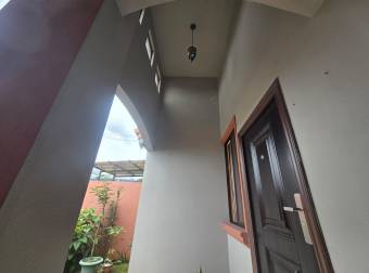 VENTA DE CASA EN PUENTE SALAS, BARVA, HEREDIA