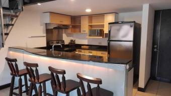 Se alquila moderno apartamento en Rio Oro Santa Ana 25-848