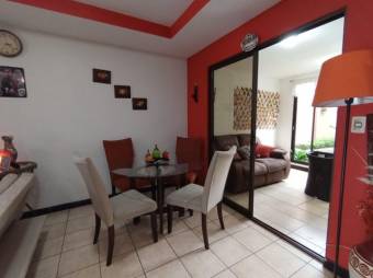 Se vende moderna casa en condominio de San Antonio San José 25-127