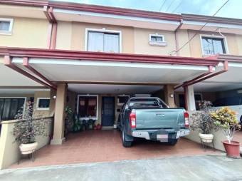 Se vende moderna casa en condominio de San Antonio San José 25-127