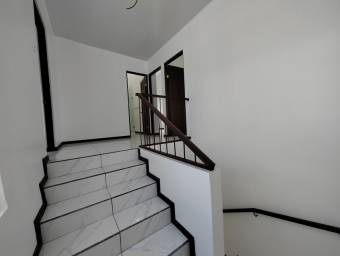 MLS-25-889 ALQUILER CASA NUEVA LA UNION CARTAGO