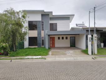 Venta de Casa en Grecia, Alajuela. RAH 25-857