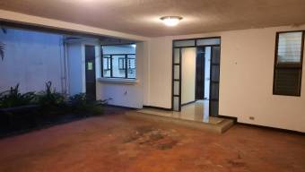 Venta de Casa en Escazú, San José. RAH 25-886