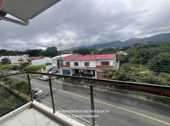 Trejos Montealegre Escazu apartamento alquiler 196 mts.