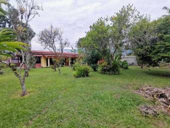 MLS-23-1631 VENTA HERMOSA CASA TURRIALBA CENTRO BAJO DE PRECIO