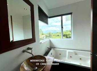 Casa de lujo en alquiler Escazu $4.500 / 550 metros/ 4 dormitorios
