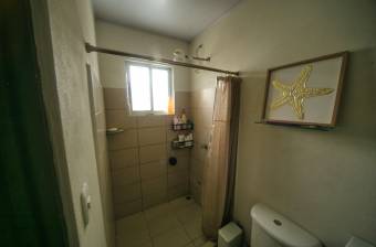 Se vende casa de 2 plantas en condominio de San Pablo Heredia 26-649