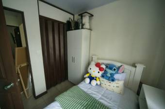 Se vende casa de 2 plantas en condominio de San Pablo Heredia 26-649