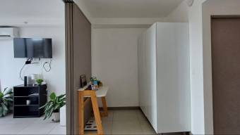 Se vende moderno apartamento en Torre iFreses Curridabat 26-651