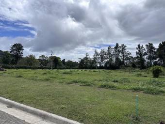 Se vende lote de 7000m2 en residencial de Santa bárbara Heredia 25-1530