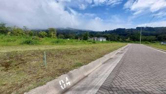 Se vende lote de 7000m2 en residencial de Santa bárbara Heredia 25-1530