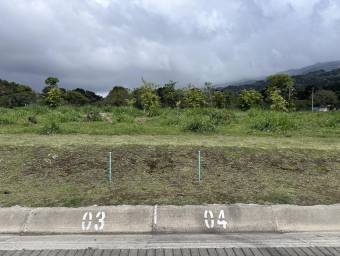 Se vende lote de 7000m2 en Residencial de Santa Barbara Heredia 25-1623
