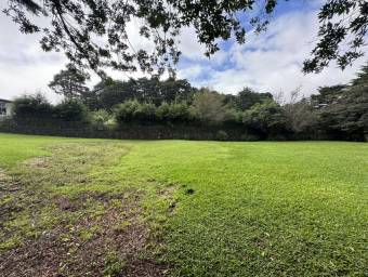 Se vende lote de 3,881m2 en Se vende lote de 3,881m2 en