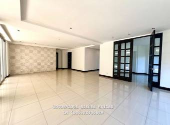 Escazu casa alquiler de lujo $5.500 o en venta $880.000