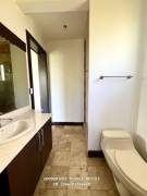 Escazu casa alquiler de lujo $5.500 o en venta $880.000