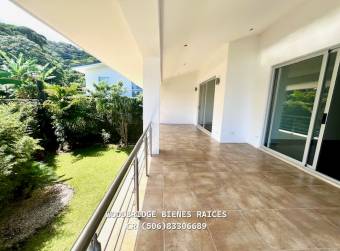 Escazu casa alquiler de lujo $5.500 o en venta $880.000